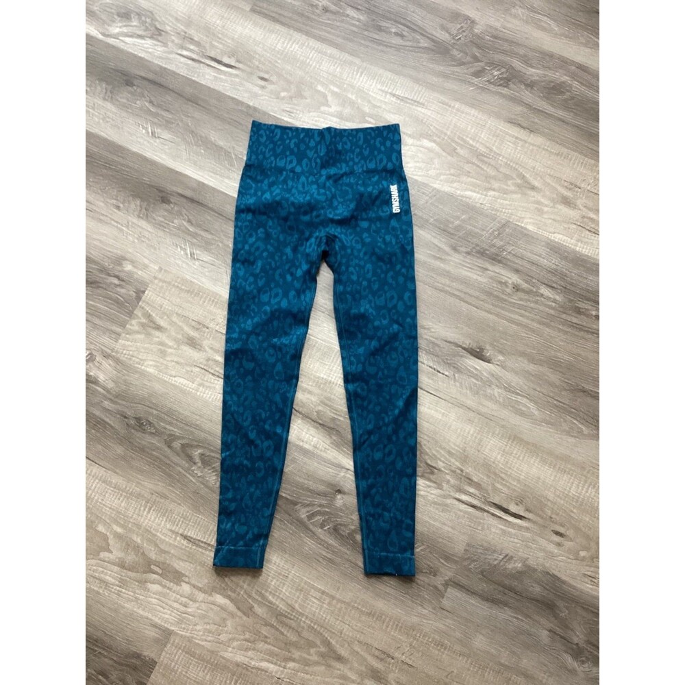 Gymshark Women’s Blue Adapt Animal Seamless Cropped Leggings Size Small